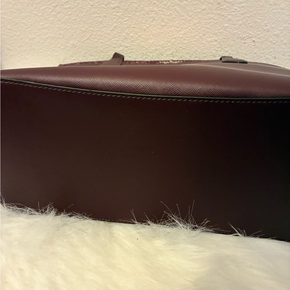 WAS $150 Kate Spade Flash Glitter tote - Picture 5 of 13